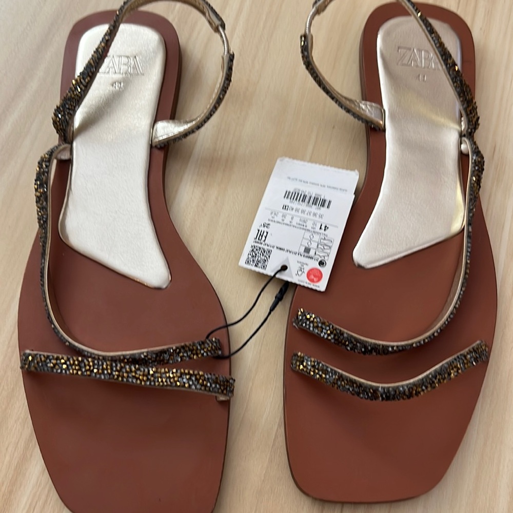 NWT Zara Flat Sparkly Strappy Sandals